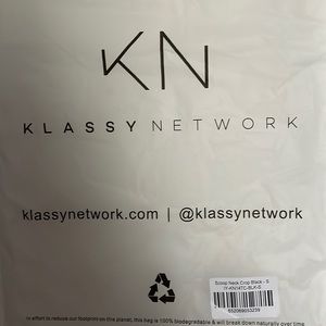 Klassy Network, Scoop Neck Crop, Size S, Color - Black